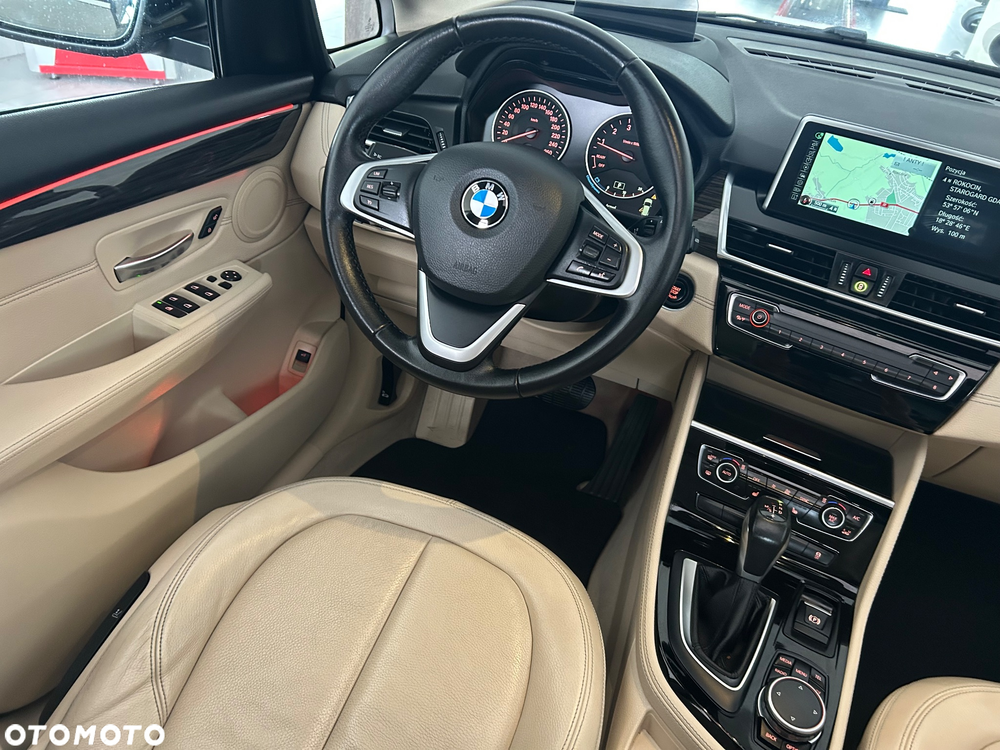 BMW Seria 2 220i Active Tourer Luxury Line - 22