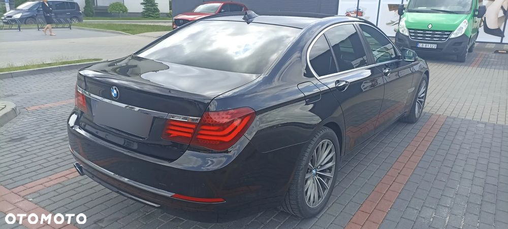 BMW Seria 7 730d - 5