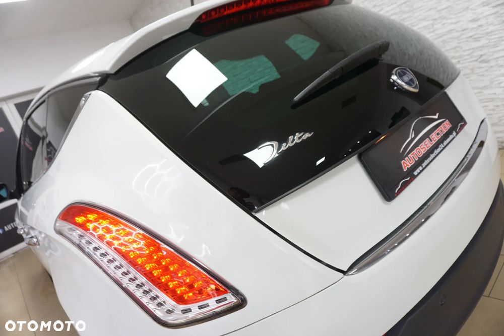 Lancia Delta 1.4 T-Jet 16v Argento - 17