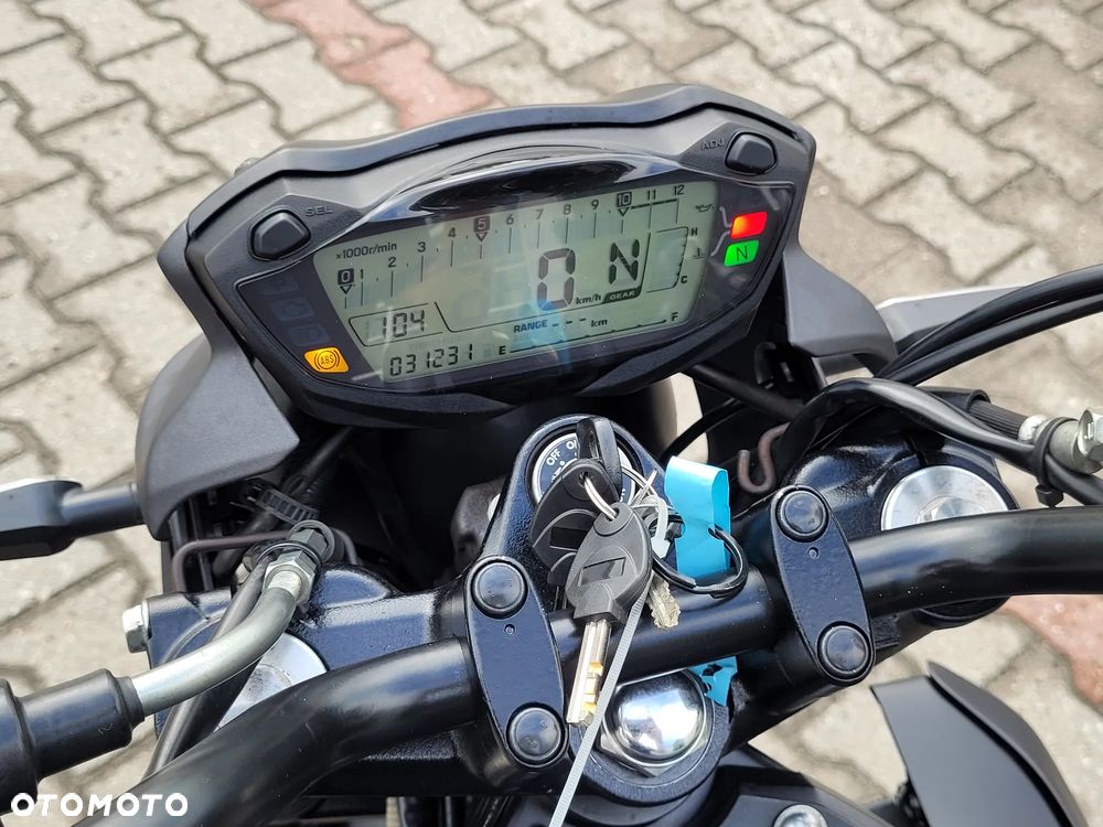 Suzuki SV - 19