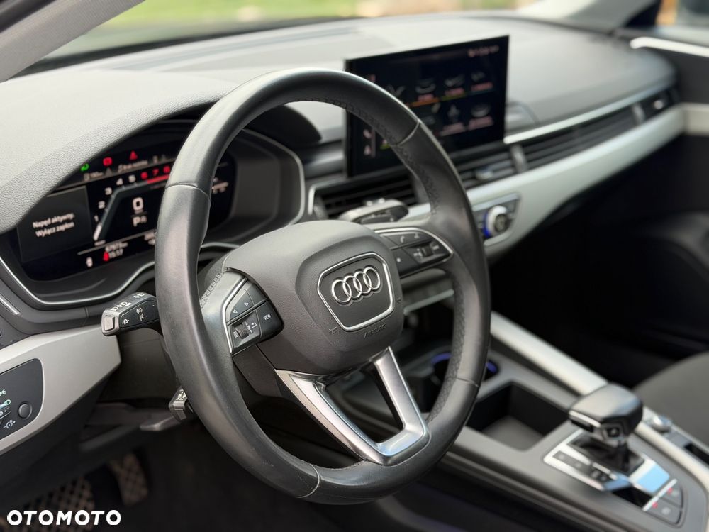 Audi A4 Limousine - 30