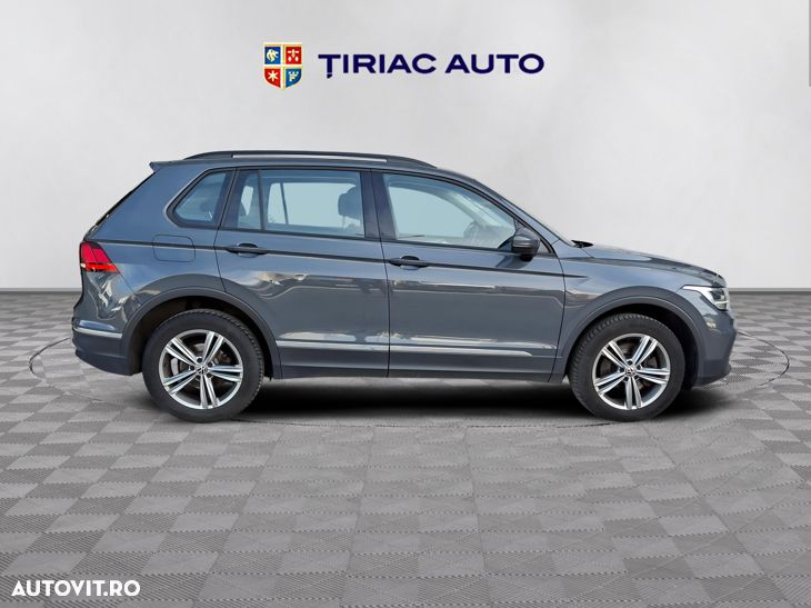 Volkswagen Tiguan - 7