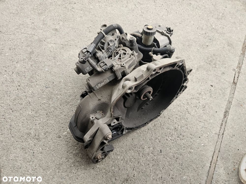 Skrzynia biegów Opel Corsa C 1.2 16V Easytronic - 2