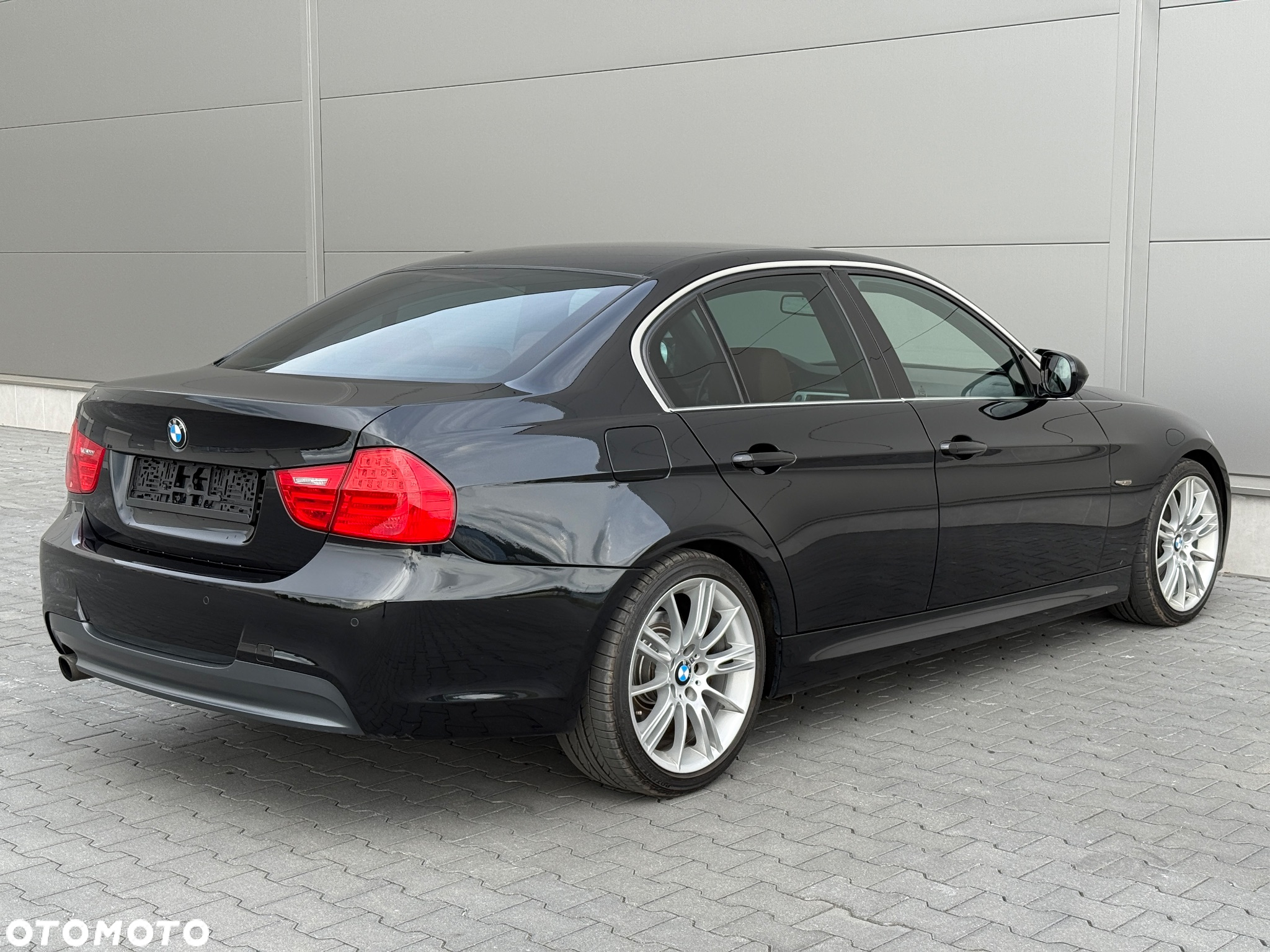 BMW Seria 3 320i - 8