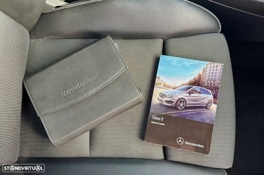 Mercedes-Benz B 180 d Style - 36