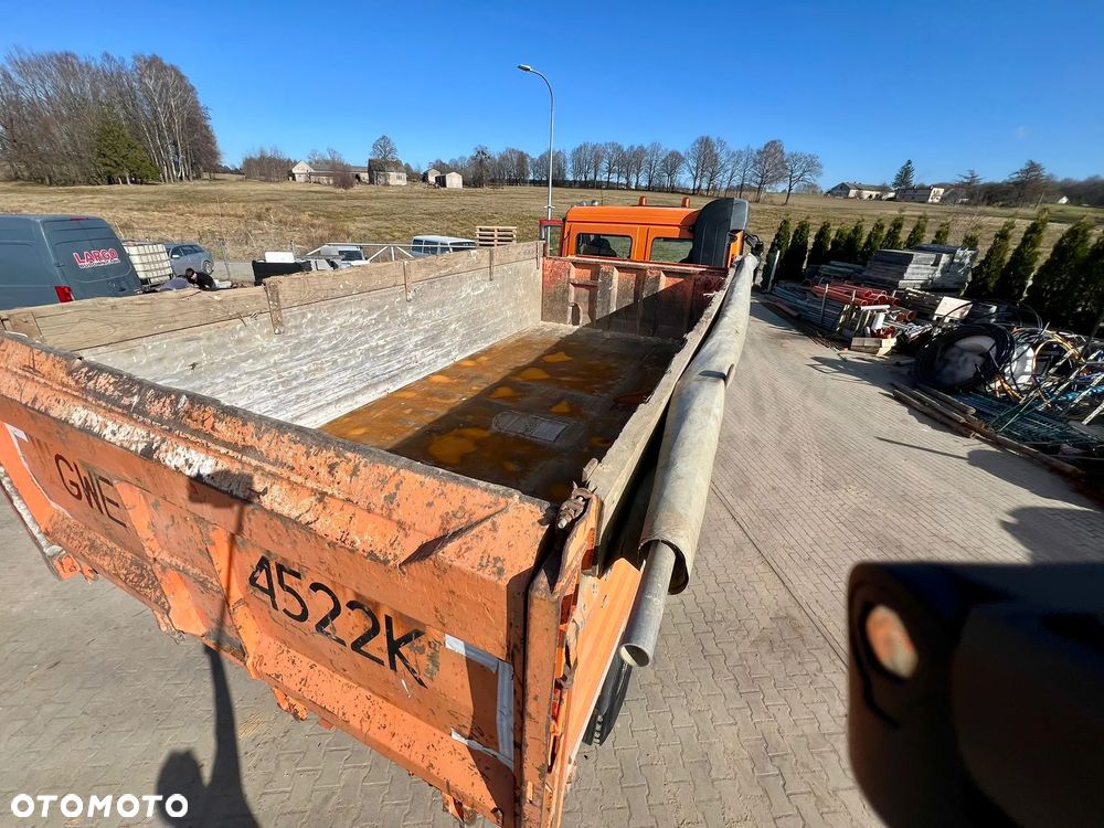 Mercedes-Benz ACTROS - 12