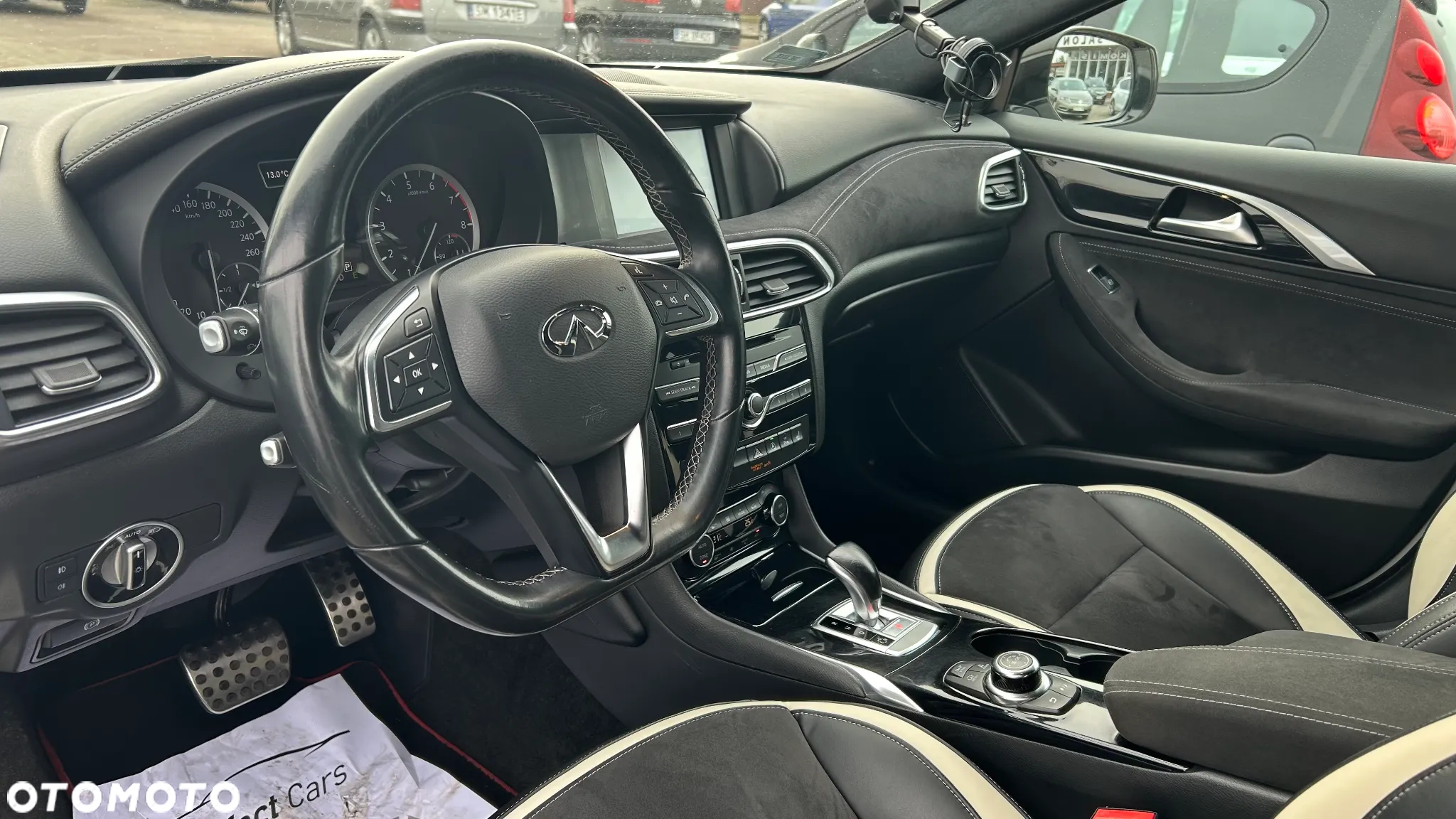 Infiniti Q30 2.0t Sport AWD 7DCT - 7