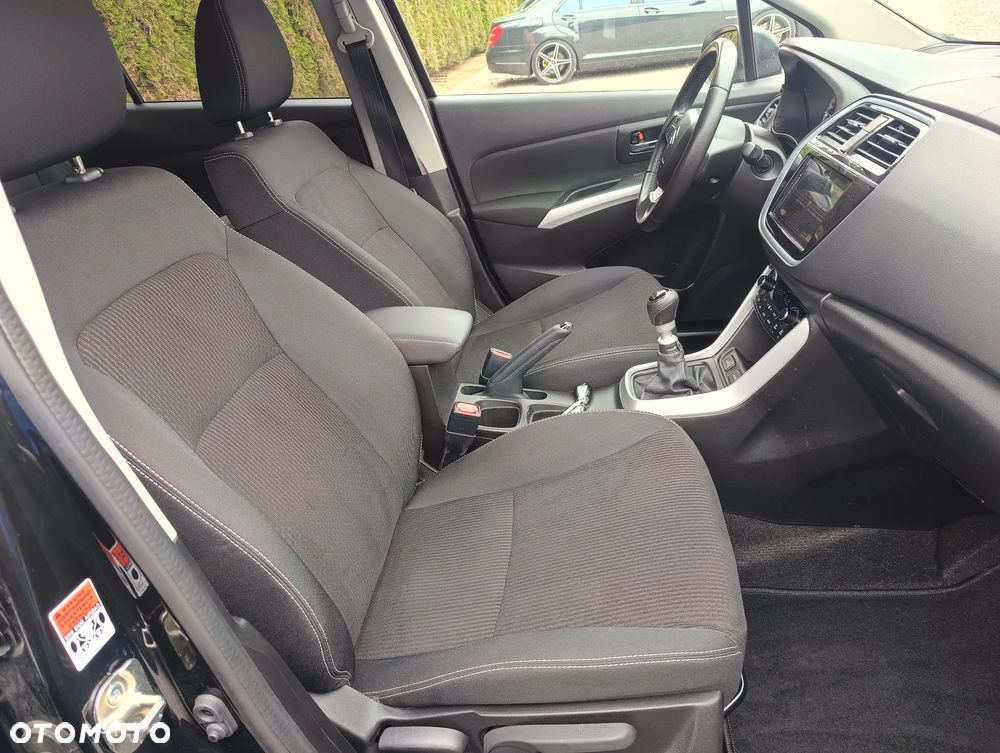 Suzuki SX4 S-Cross 1.4 T Premium - 16