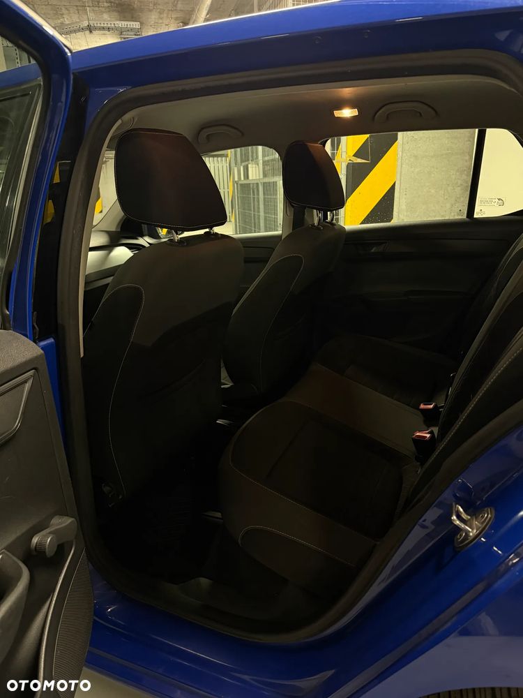 Skoda Fabia 1.0 Ambition - 10