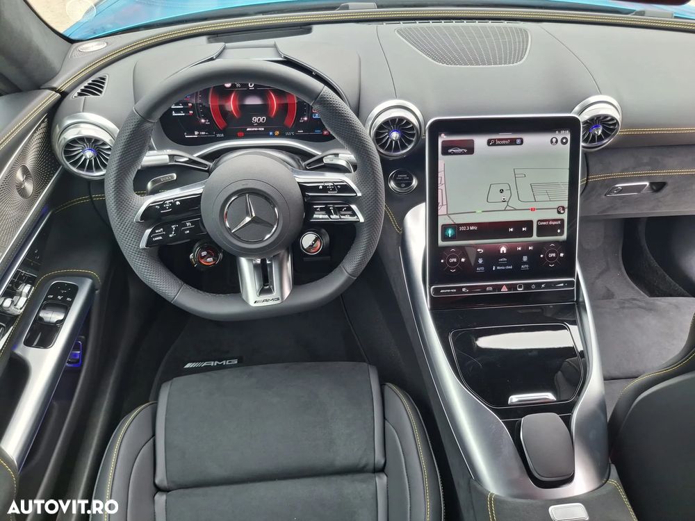 Mercedes-Benz AMG GT 43 Coupe MHEV - 9