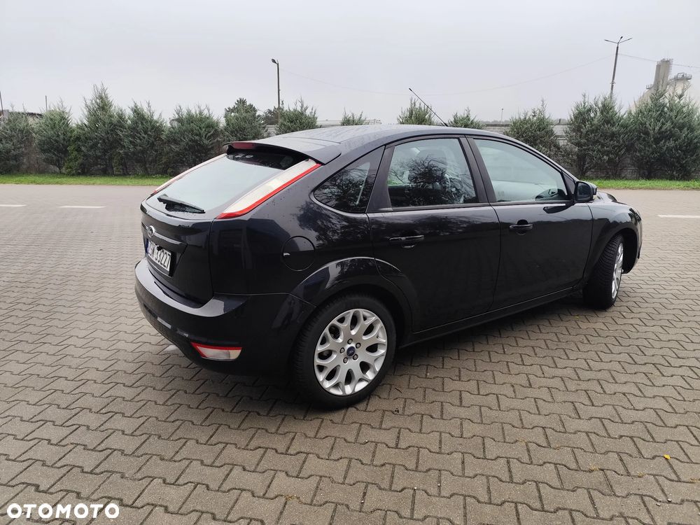 Ford Focus 1.6 Trend - 4
