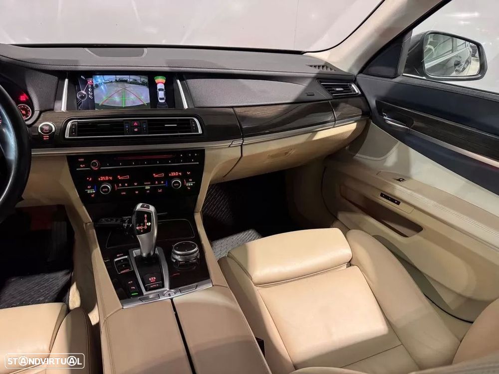 BMW 740 d — fotografia 20