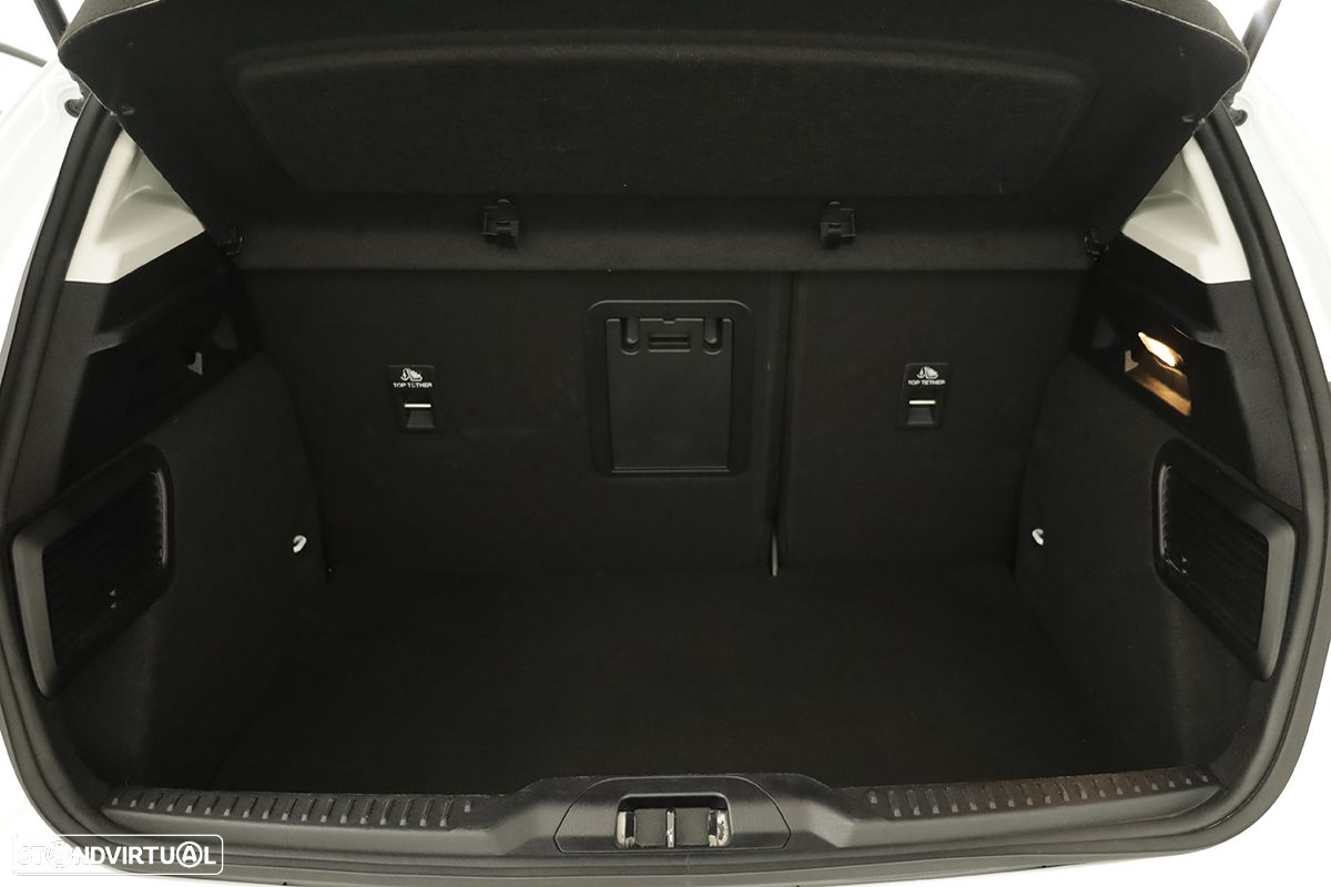 Ford Focus 1.0 EcoBoost MHEV Active Aut. - 23