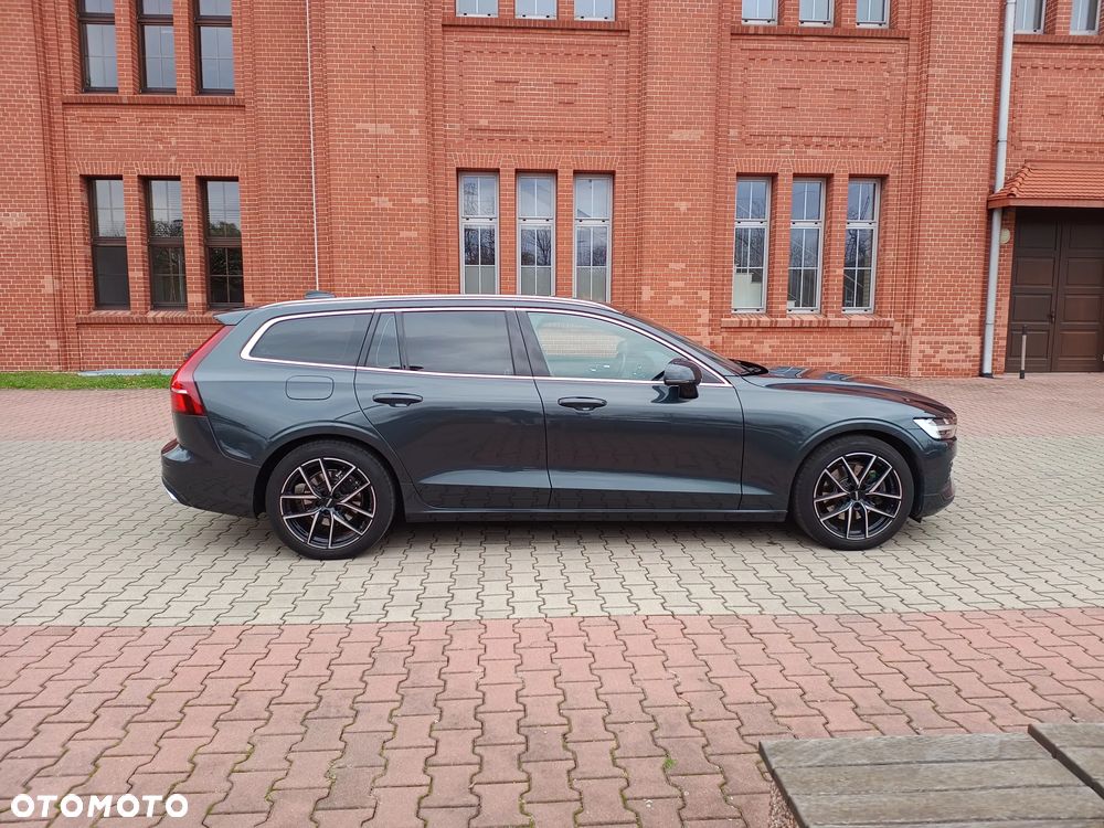 Volvo V60 D4 AWD Geartronic Momentum Pro - 8