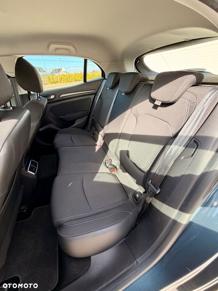 Renault Megane BLUE dCi 115 EDC INTENS - 15