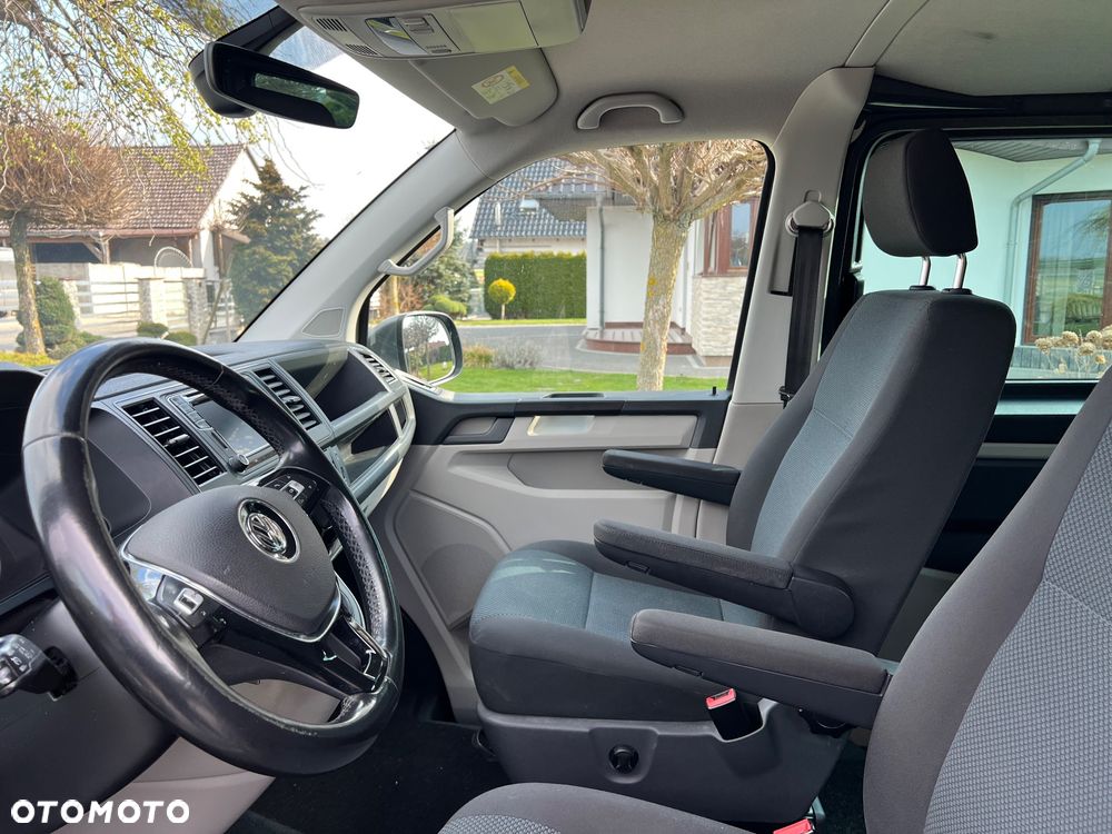 Volkswagen Transporter L2H1 DSG - 16