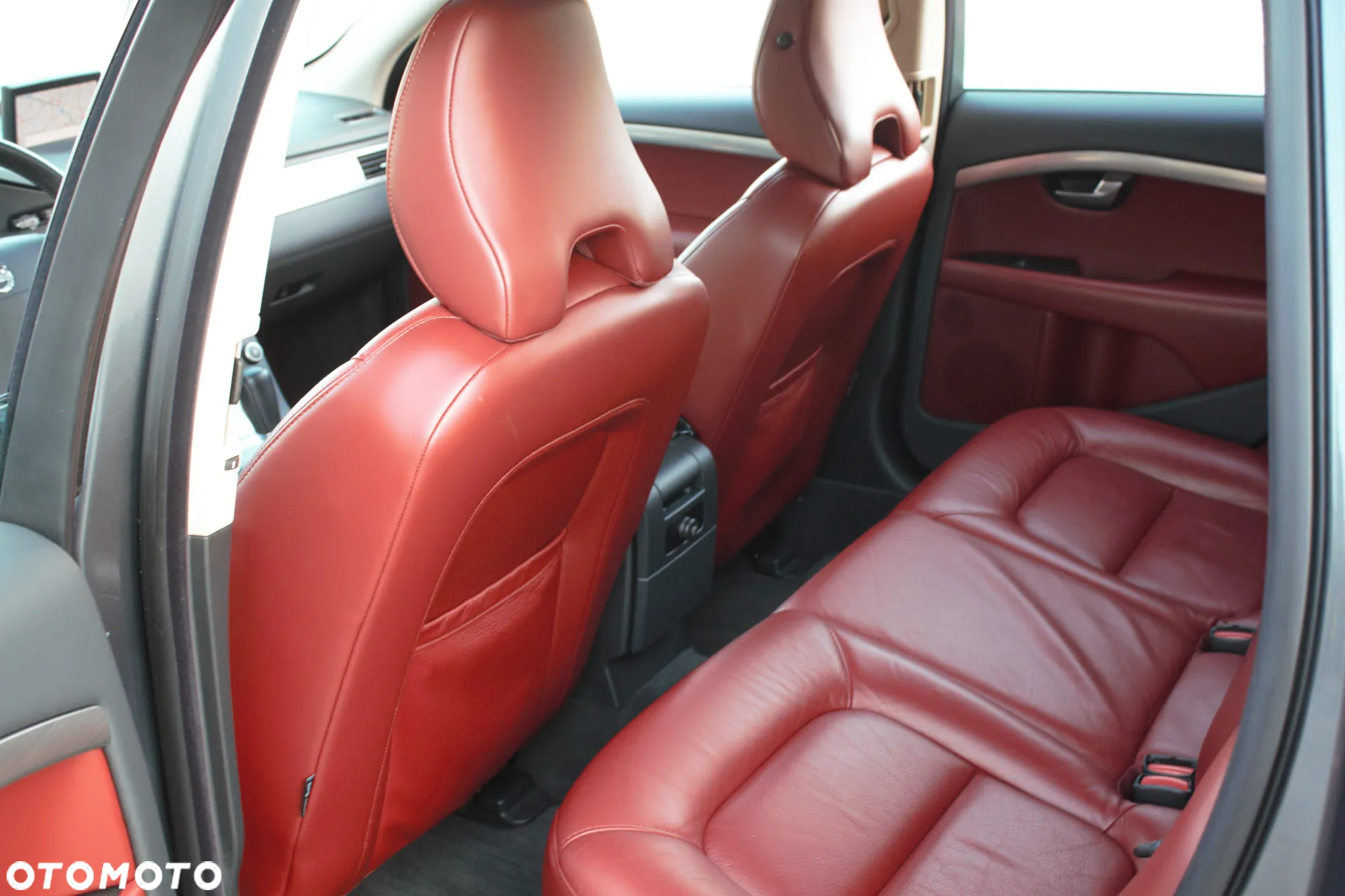 Volvo V70 2.5T Kinetic - 24