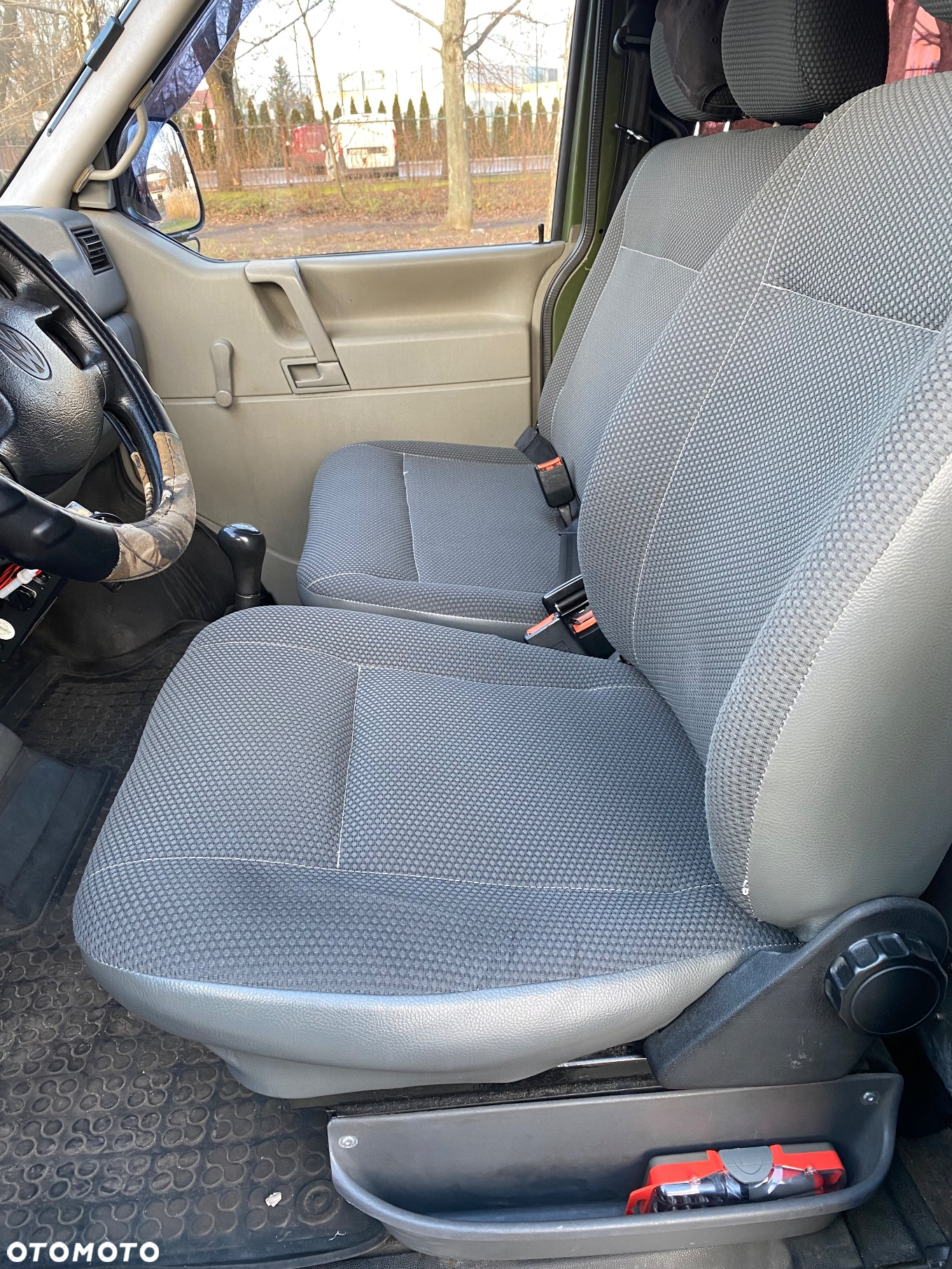 Volkswagen Transporter - 11