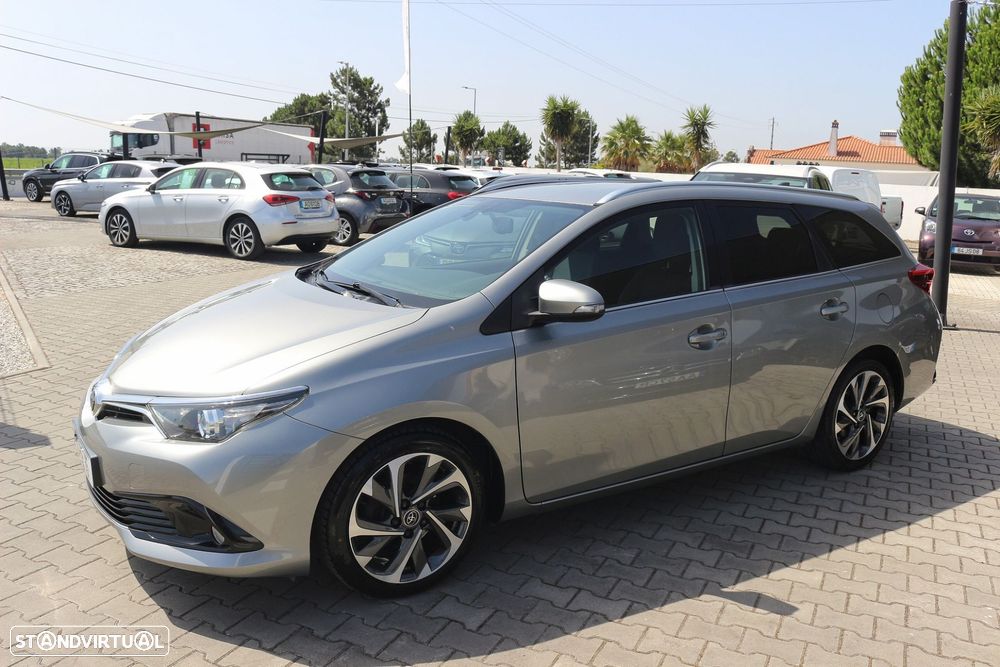 Toyota Auris Touring Sports 1.4 D-4D Comfort+Pack Sport - 12