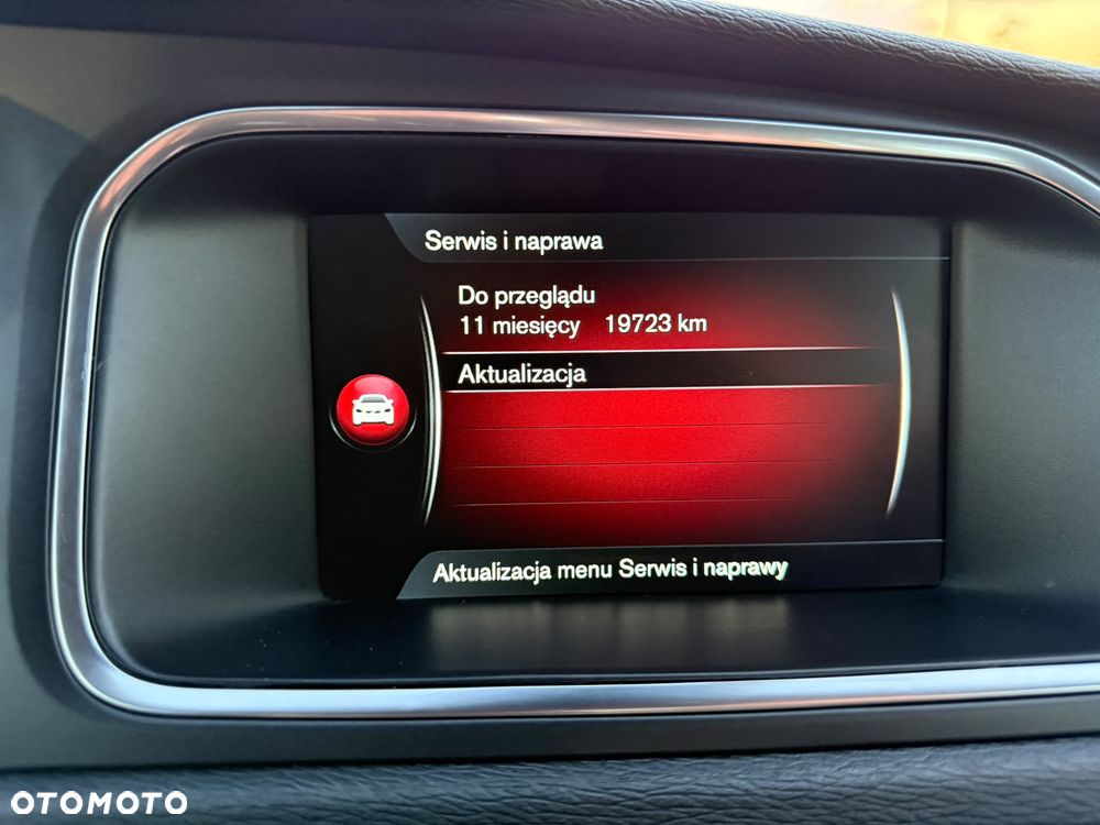 Volvo V40 D2 Summum - 31