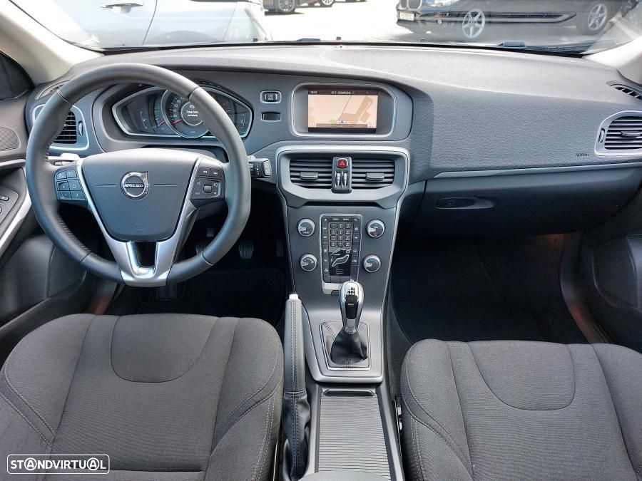 Volvo V40 2.0 D2 Kinetic Eco - 44