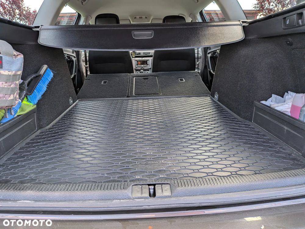 Volkswagen Passat 2.0 TDI 4Mot Comfortline - 14