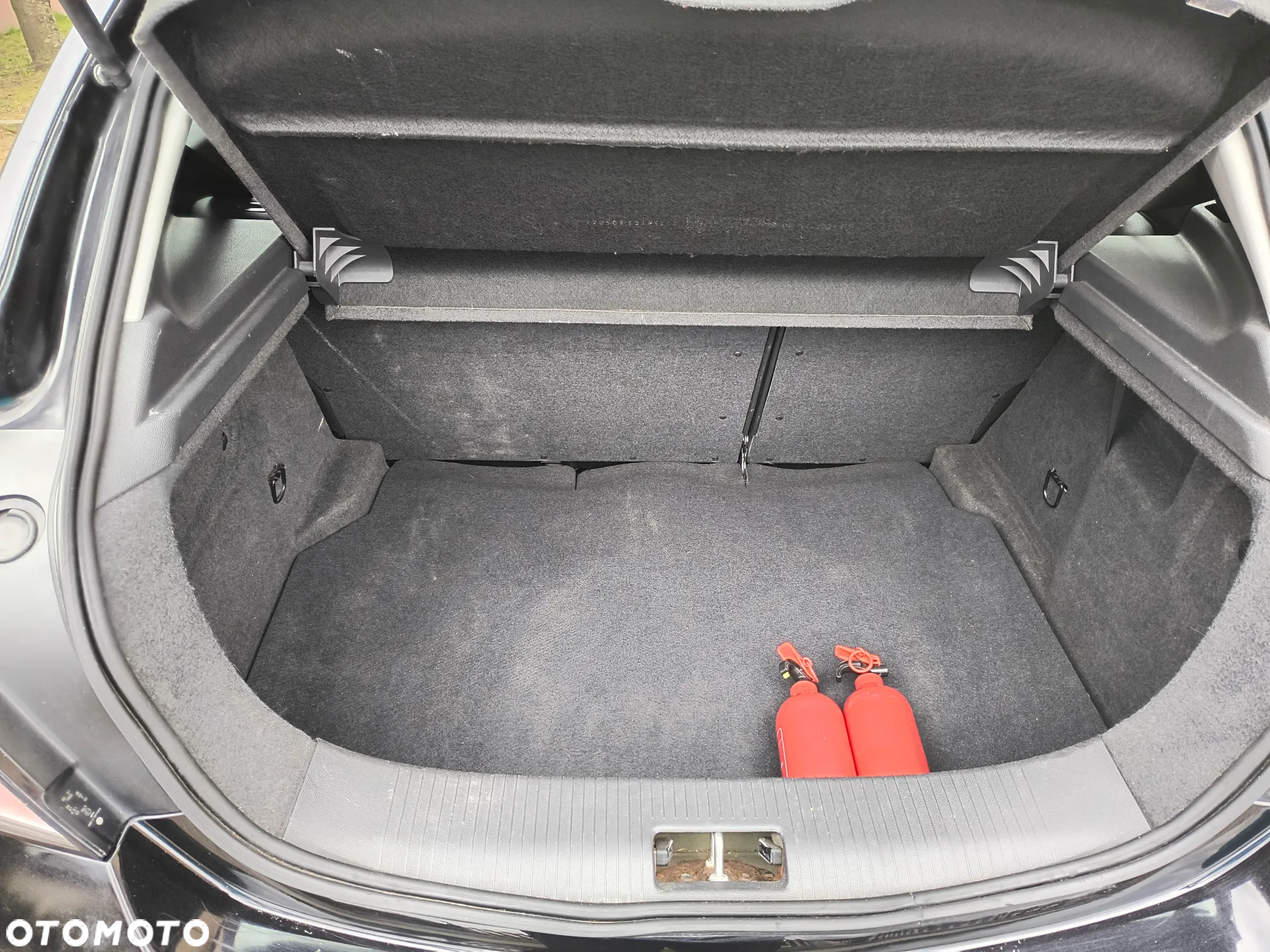 Opel Astra III GTC 1.6 Enjoy - 9