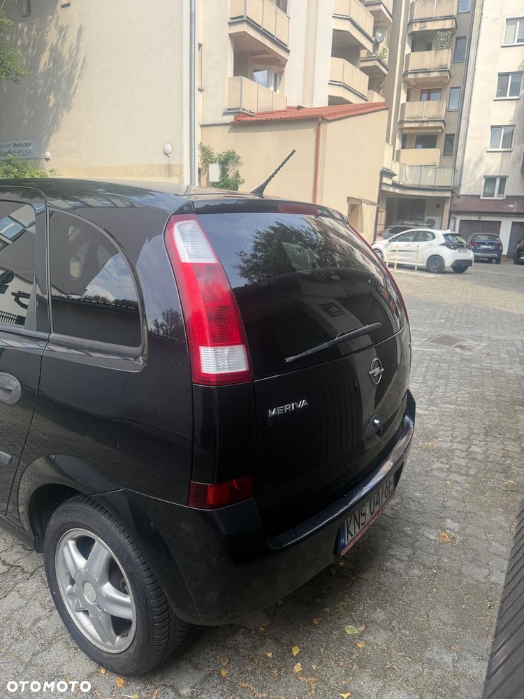 Opel Meriva 1.6 16V Essentia - 5
