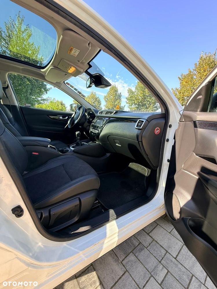 Nissan Qashqai 1.6 DIG-T Tekna - 13