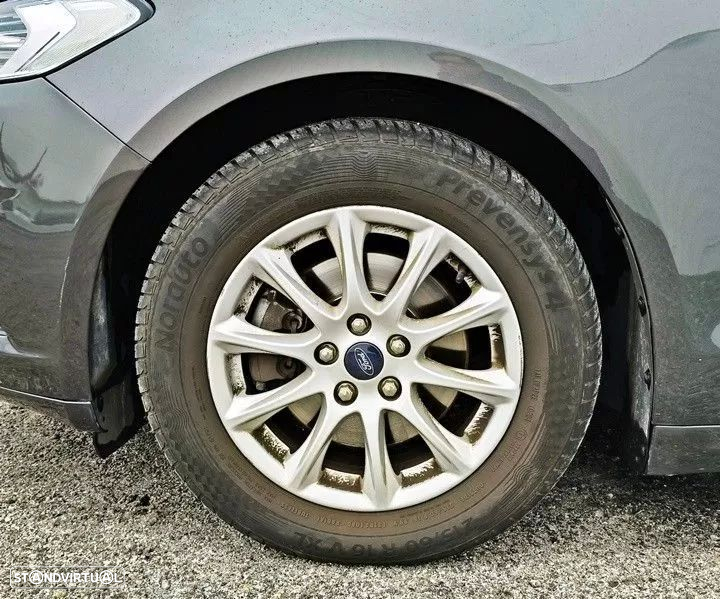 Ford Mondeo SW - 26