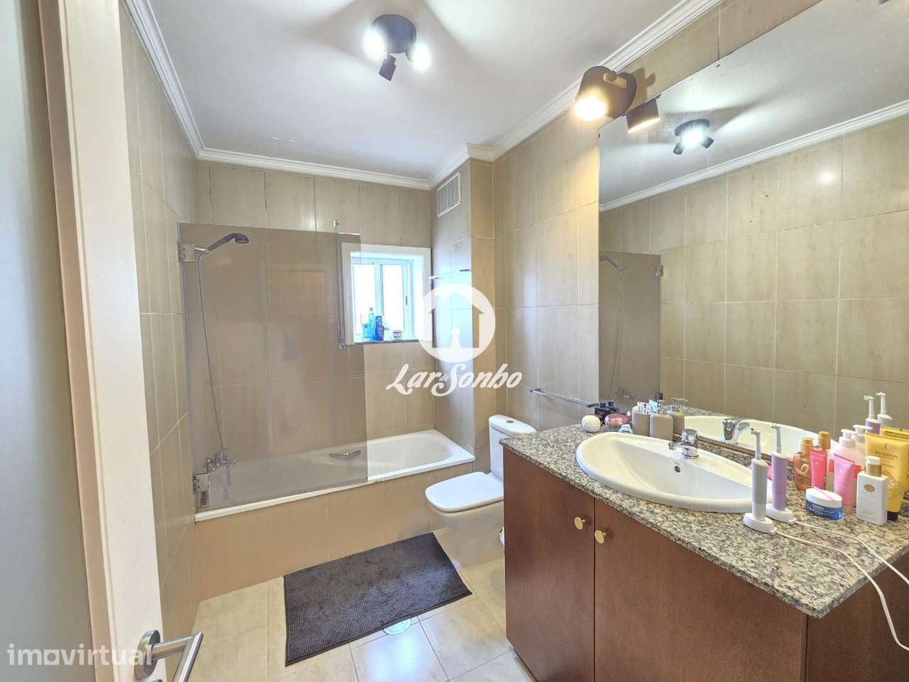 Apartamento T3 COMO NOVO com Lugar de Garagem em Touguinha | Vila d... - Grande imagem: 5/17