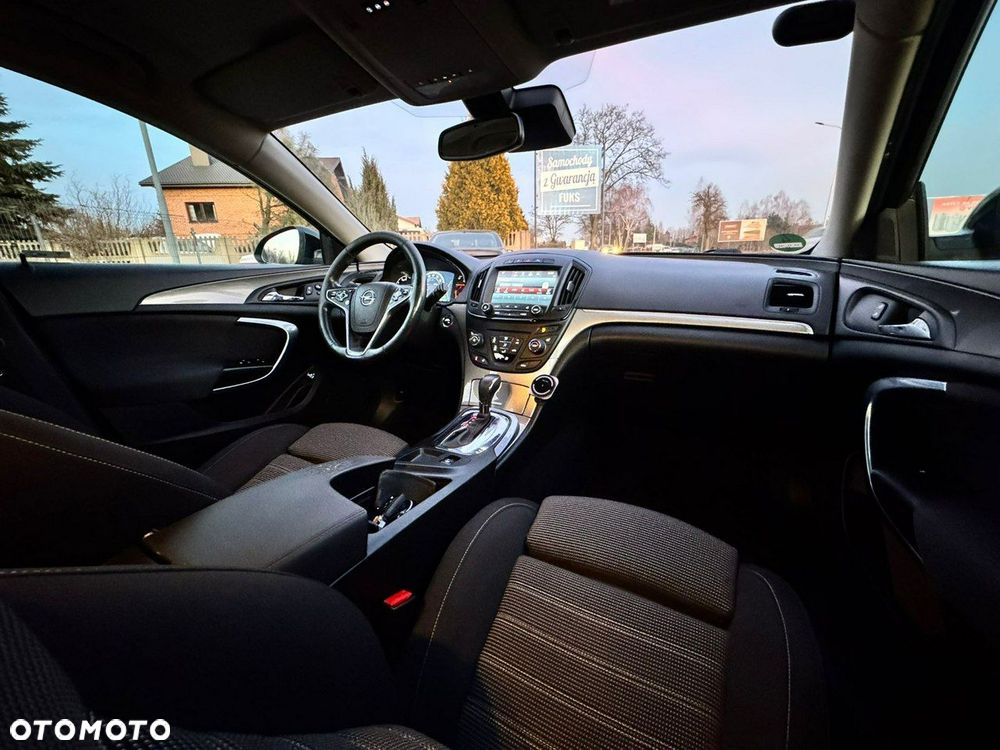 Opel Insignia - 21