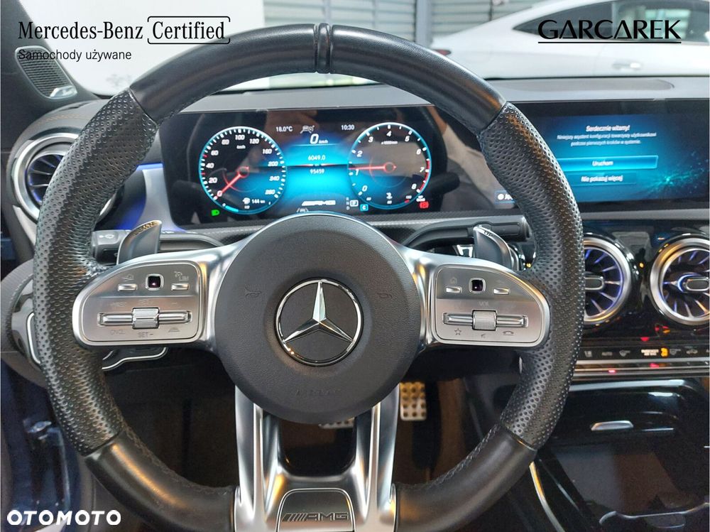 Mercedes-Benz CLA - 14