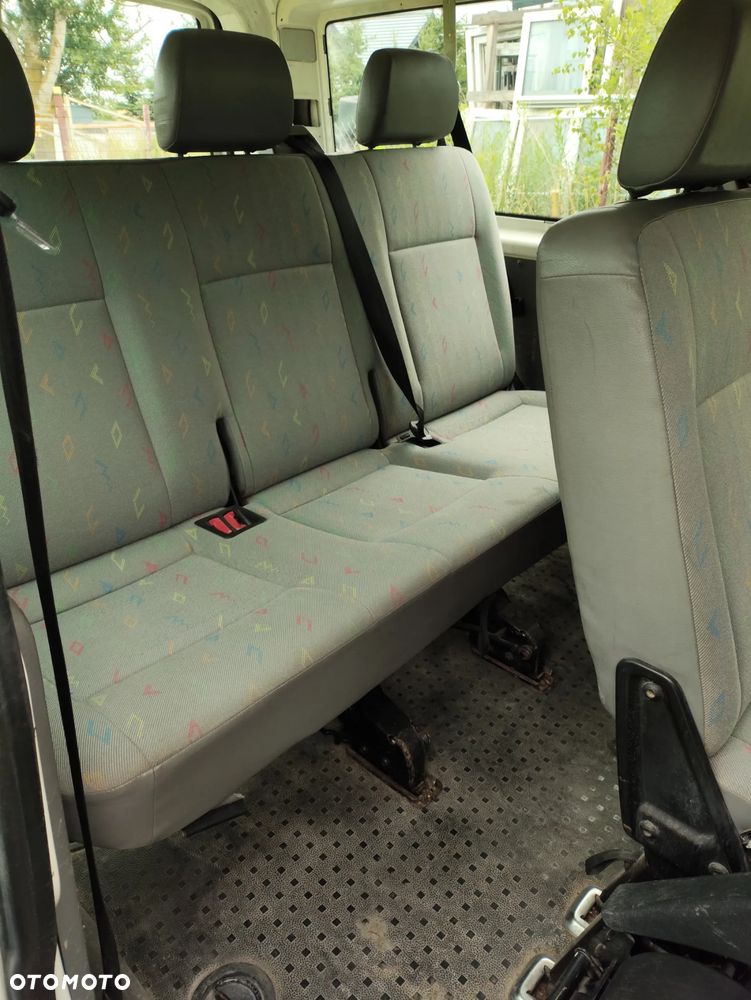 Volkswagen Transporter - 10
