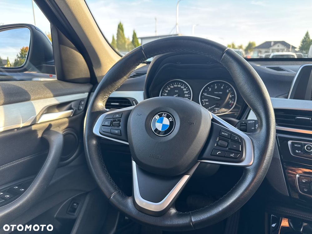 BMW X1 xDrive25i xLine sport - 26