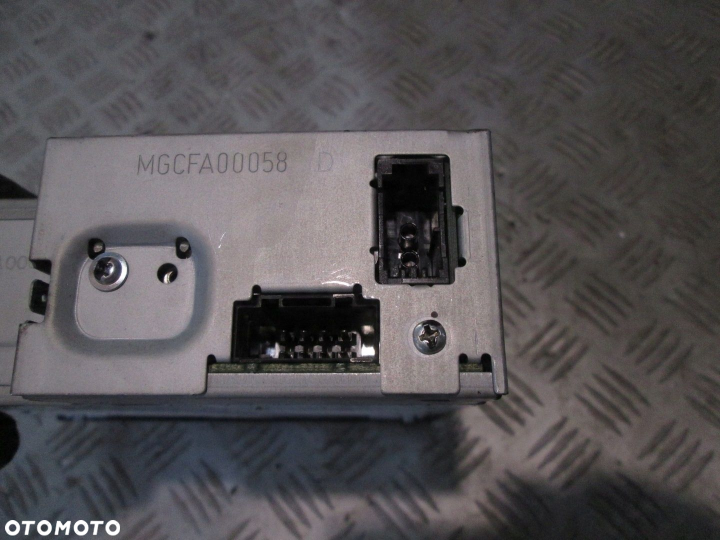 ZMIENIARKA PŁYT CD CHANGER AUDI S6 C6 A6 04-11 4E0035110A - 3