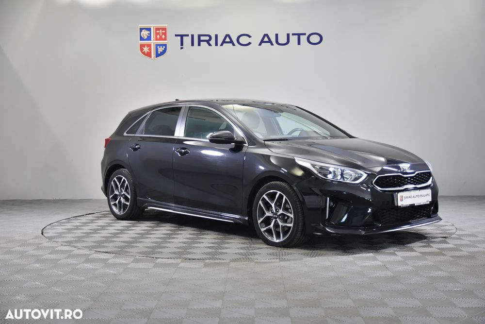 Kia Ceed - 8