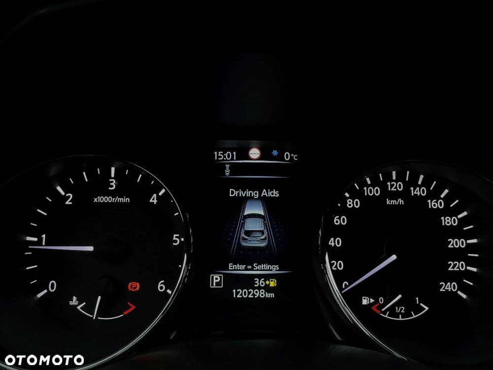 Nissan Qashqai 1.6 DCi Xtronic N-Connecta - 21