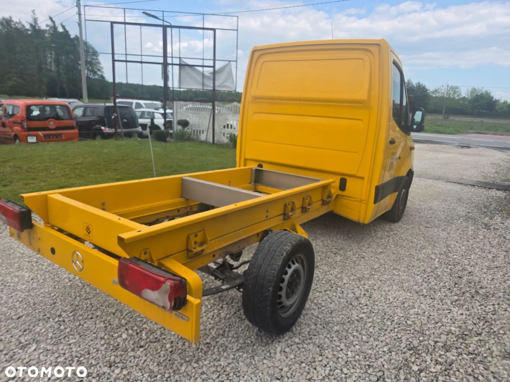 Mercedes-Benz SPRINTER - 4