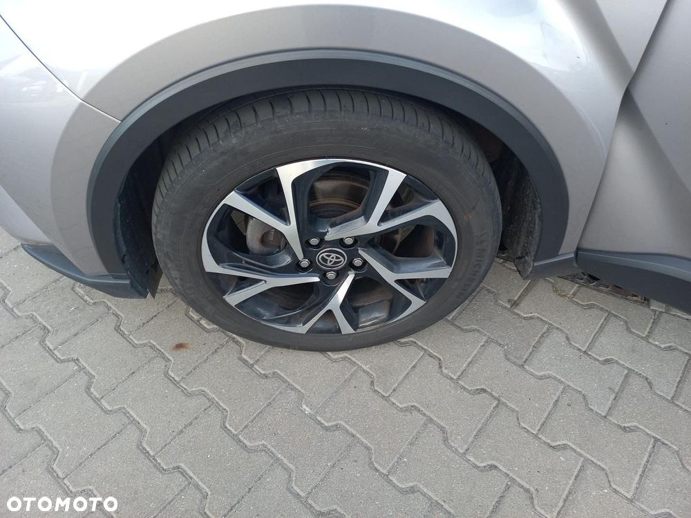 Toyota C-HR 1.8 Hybrid Style - 25