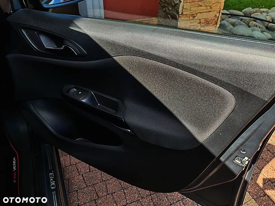Opel Corsa 1.2 120 Jahre - 32