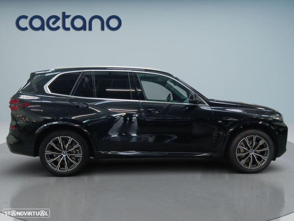 BMW X5 50 e xDrive Edição Desportiva M - 8