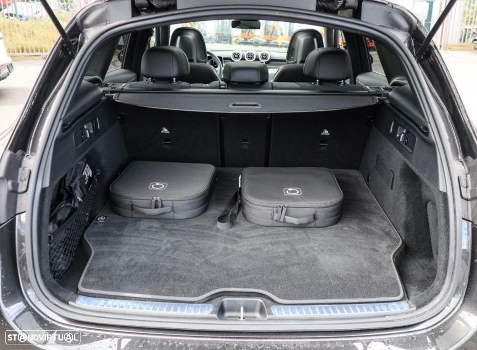 Mercedes-Benz GLC 300 e 4Matic - 38