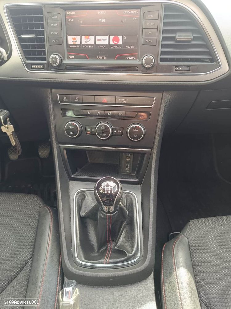 SEAT Leon 2.0 TDI DPF S&S FR - 18