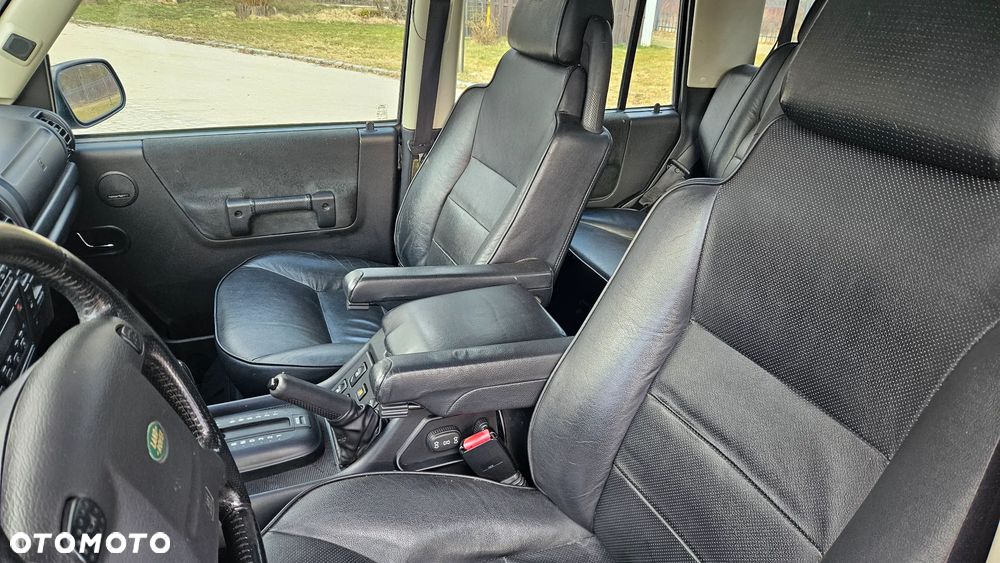 Land Rover Discovery - 26