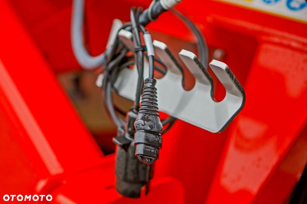 Maschio Gaspardo Precyzyjny rozsiewacz z wagą PRIMO EW 213 - 20