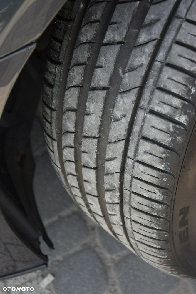 BMW Seria 5 - 24