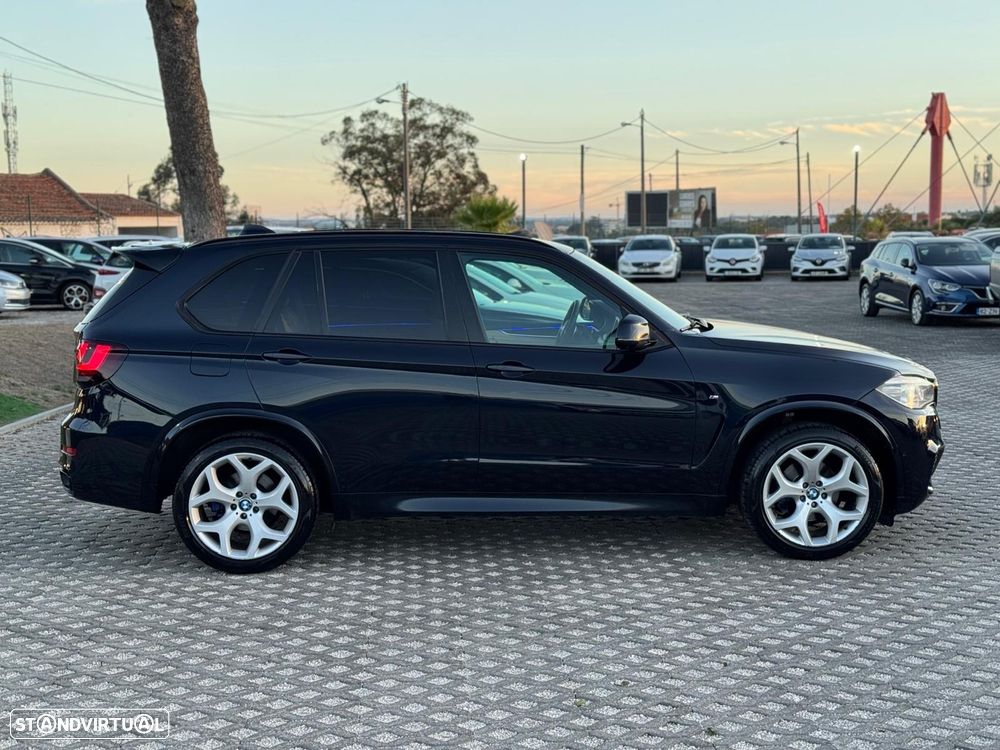 BMW X5 25 d sDrive Comfort 7L - 3