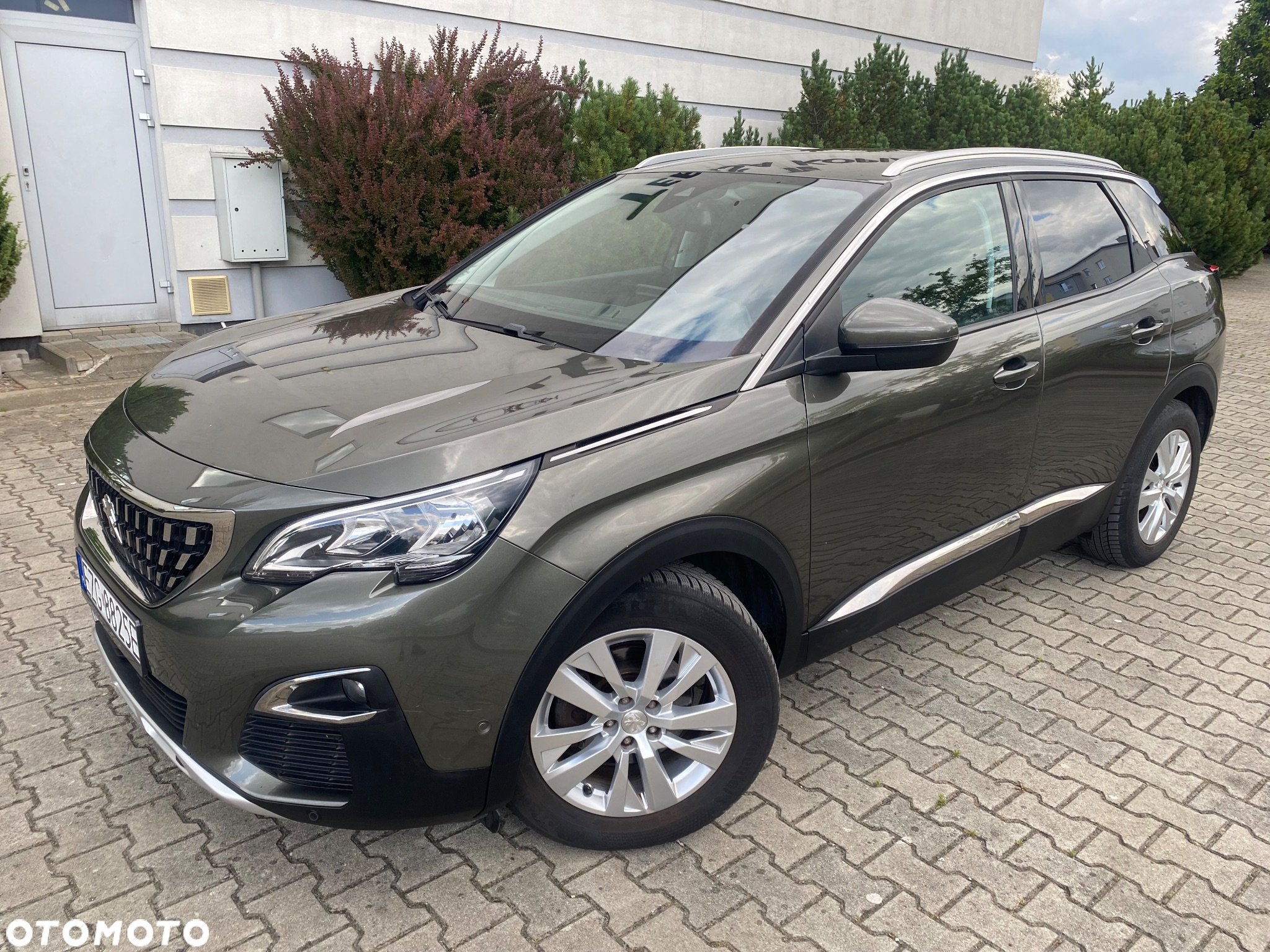 Peugeot 3008 2.0 BlueHDi Allure - 4