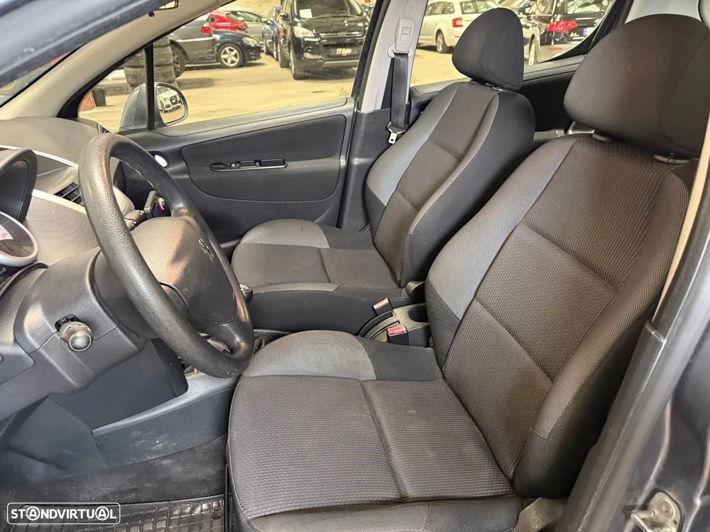 Peugeot 207 1.4 HDi Sport - 3